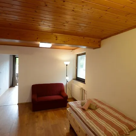Apartmaji Pekovec