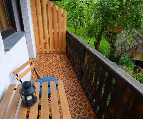 Apartmaji Pekovec דירה *