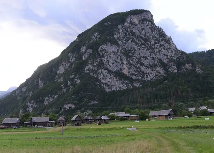 דירה Apartmaji Pekovec בוהין